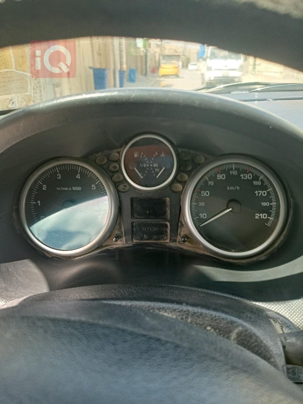بيجو 206